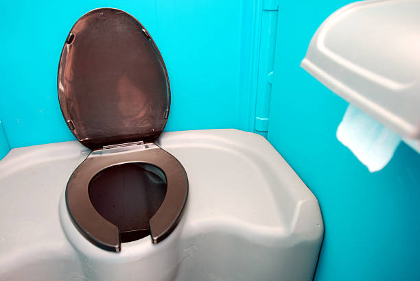 Best Emergency porta potty rental  in Elburn, IL