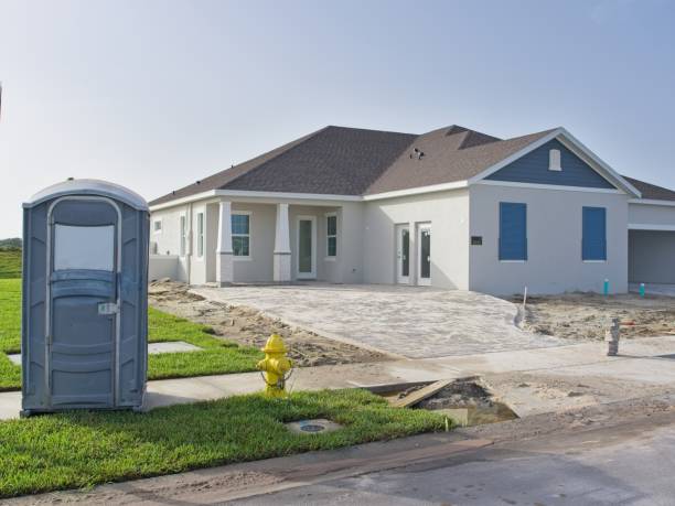 Best Luxury portable toilet rental  in Elburn, IL